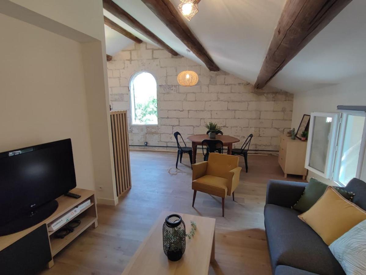 Appartement Au Calme Proche Centre Villeneuve-lès-Avignon Dış mekan fotoğraf