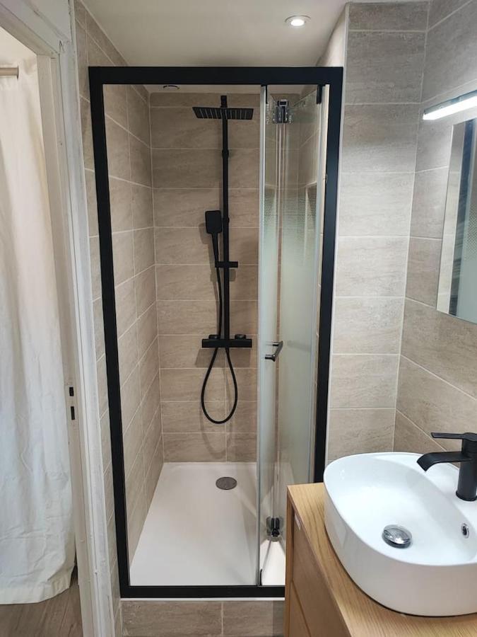 Appartement Au Calme Proche Centre Villeneuve-lès-Avignon Dış mekan fotoğraf